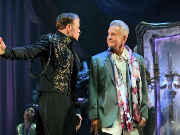 Вечный двигатель: Олег Меньшиков снова удивляет5