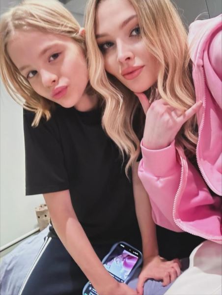 Алена Шишкова поделилась семейными моментами с дочерью от Тимати