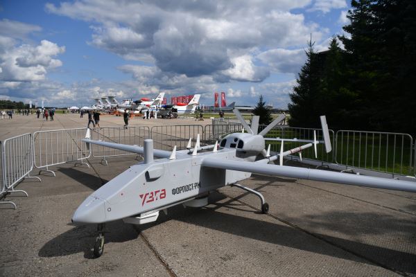 Су-57Э, Як-130М, «Ансат-М» и передовые беспилотники: какие новинки покажет Россия на выставке в Дубае