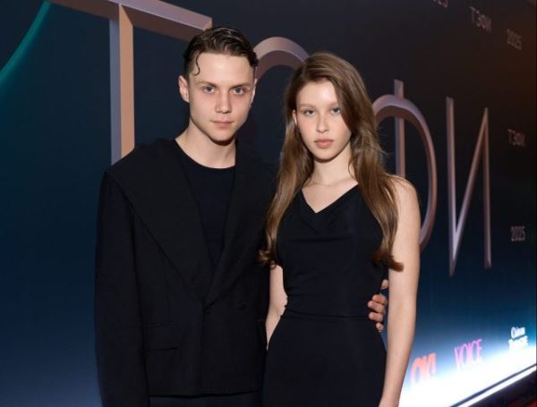 Ваня Дмитриенко трогательно поддержал Анну Пересильд: «Тут сложно промолчать»