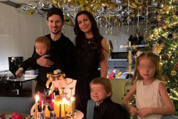 Ирина Болгар отметила годовщину расставания с Павлом Дуровым