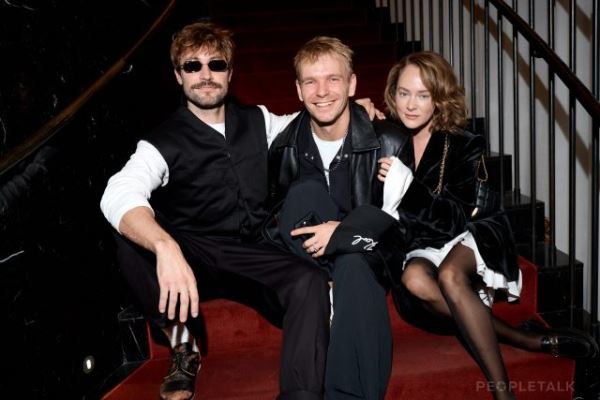 Аглаю Тарасову задержали в аэропорту Домодедово