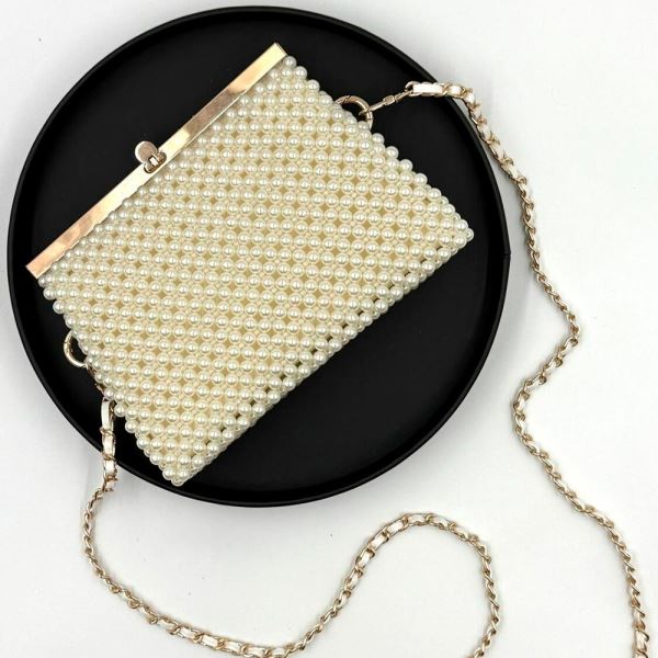 Стильные подарки маме на День матери 2025