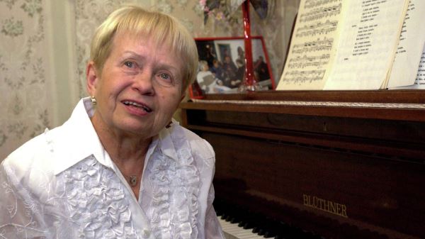 В песнях Пахмутовой нашли отражение судьбы поколений, заявил Путин2