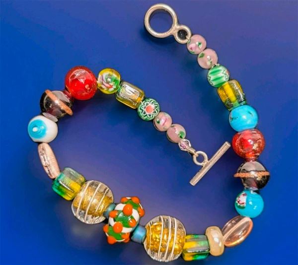 Стильные браслеты из муранского стекла