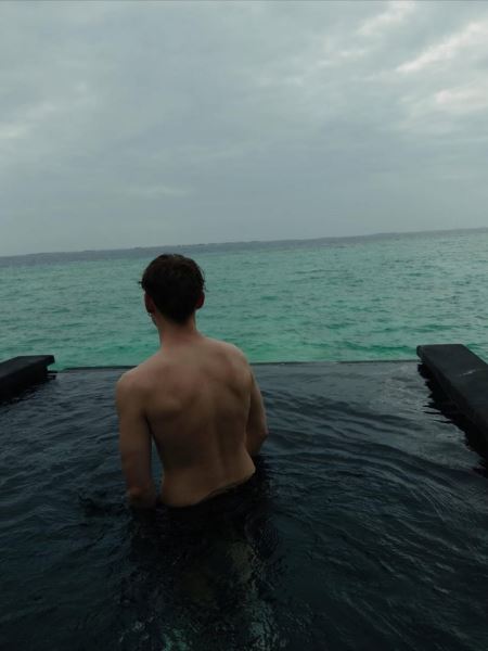 Ваня Дмитриенко и Анна Пересильд отдыхают вместе на Шри-Ланке