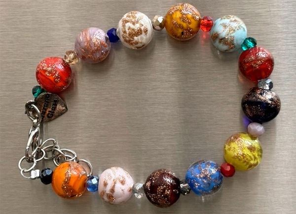 Стильные браслеты из муранского стекла