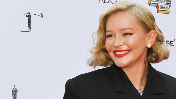 Суд прекратил дело о взыскании с Пересильд долга за дизайн-проект0