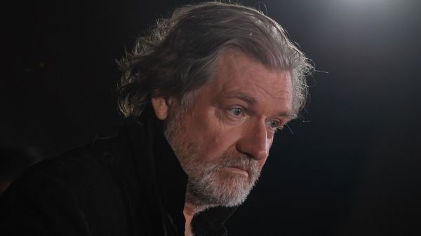 Симонов две недели до смерти находился в больнице, сообщили в театре1