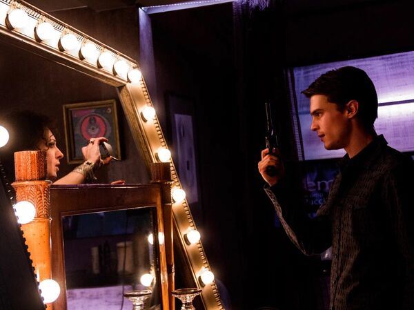 За кадром успеха: что скрывает харизматичный Иван Янковский13