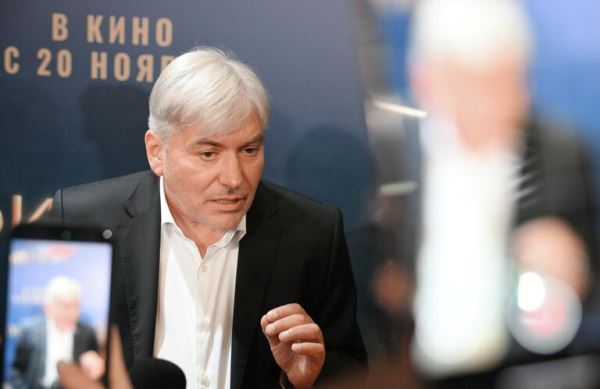 Высоко взлетели: громкая премьера фильма Кончаловского 