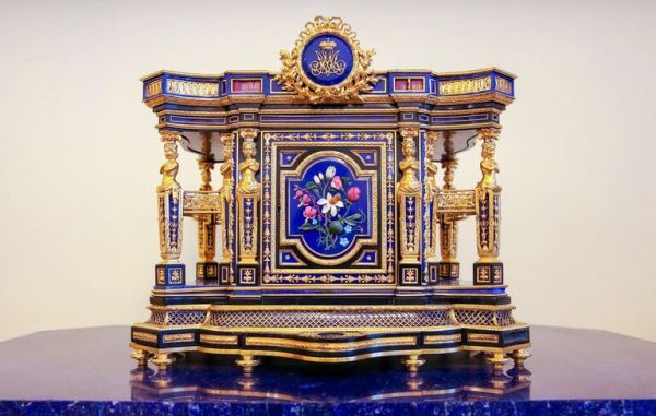 Сокровища российской короны: уникальная коллекция Царского Села в Москве5