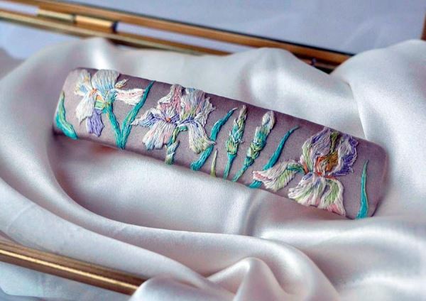 Стильные подарки маме на День матери 2025