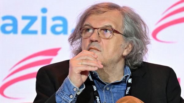 Кустурица ответил на вопрос о возможности настроить сербов против России0