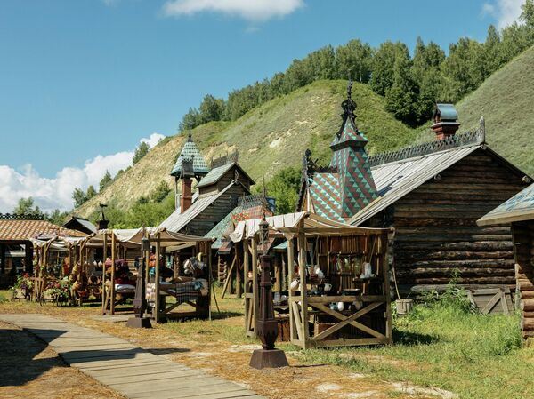 Моряк Петров и князь Маковецкий: как снимали сказку со звездами 