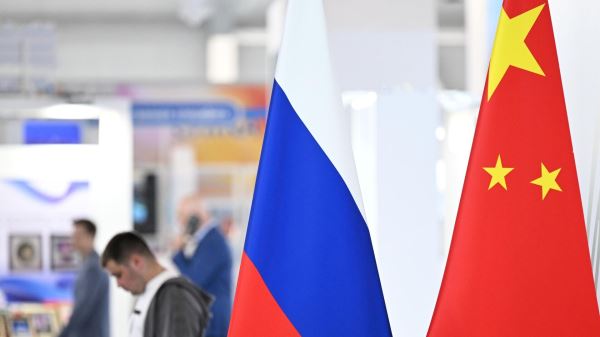 В Китае проявляют большой интерес к писателям из России4