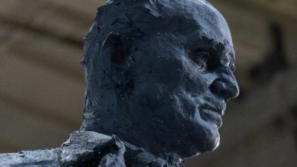 В культурном центре в Париже открыли памятник Пушкину1