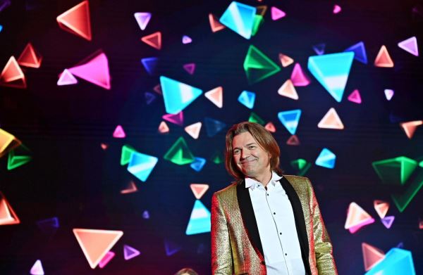 Дмитрий Маликов — об успехе Кадышевой и Булановой, молодости и юморе в сети13