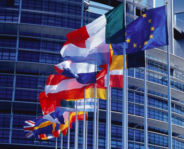 «Это было бы полным безумием»: почему Еврокомиссия не смогла убедить Бельгию изъять российские активы