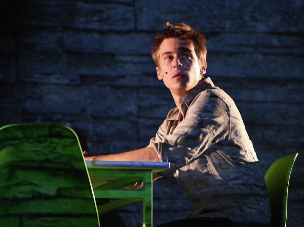 За кадром успеха: что скрывает харизматичный Иван Янковский6