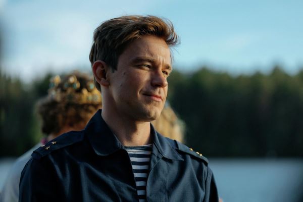 Моряк Петров и князь Маковецкий: как снимали сказку со звездами 