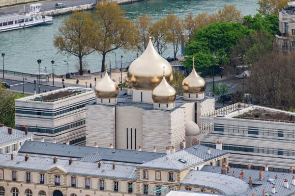 Прощание с художником Булатовым пройдет в Париже2